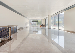 مباني تجارية للبيع في وسط لارا انطاليا