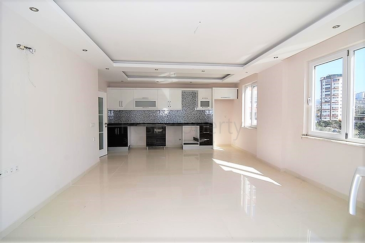 شقة واسعة من غرفتي نوم في مجمع مريح مع مساحات خضراء واسعة في محمودلار