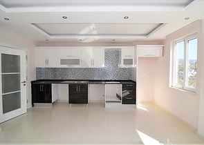 شقة واسعة من غرفتي نوم في مجمع مريح مع مساحات خضراء واسعة في محمودلار