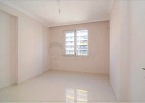 شقة واسعة من غرفتي نوم في مجمع مريح مع مساحات خضراء واسعة في محمودلار