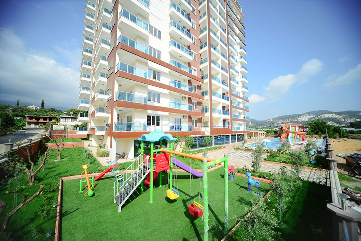 شقق من نوع غرفة نوم وصالة في مهموتلار / الانيا 