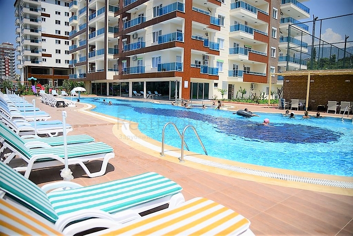 شقق من نوع غرفة نوم وصالة في مهموتلار / الانيا 