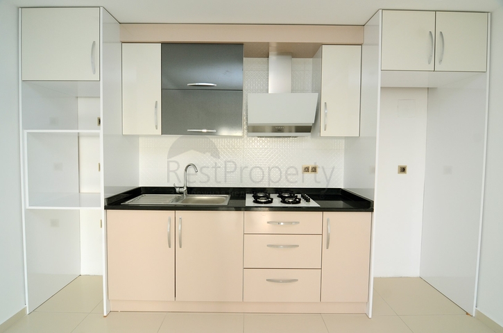  شقة مفروشة بسعر مغر في الانيا / محمودلار 