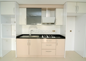  شقة مفروشة بسعر مغر في الانيا / محمودلار 