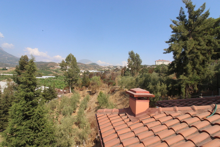 فيلا من طابقين بنموذج 1+4 في منطقة كارجي جاك