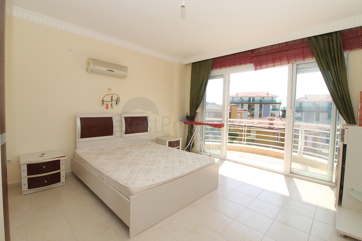 فيلا من طابقين بنموذج 1+4 في منطقة كارجي جاك