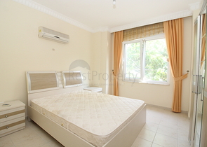 فيلا من طابقين بنموذج 1+4 في منطقة كارجي جاك