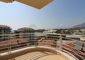 فيلا من طابقين بنموذج 1+4 في منطقة كارجي جاك