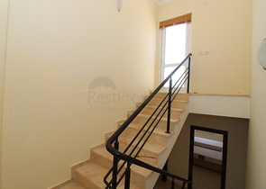 فيلا من طابقين بنموذج 1+4 في منطقة كارجي جاك