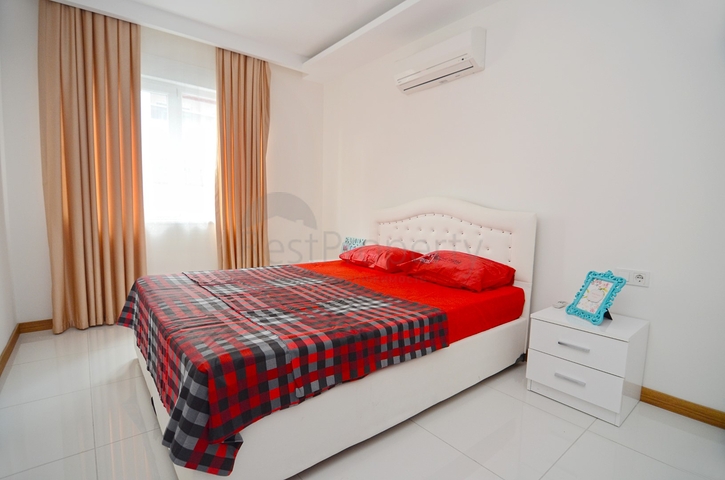 شقة مفروشة بسعر مغر في الانيا / محمودلار 