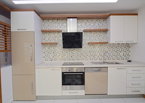 شقة مفروشة بسعر مغر في الانيا / محمودلار 