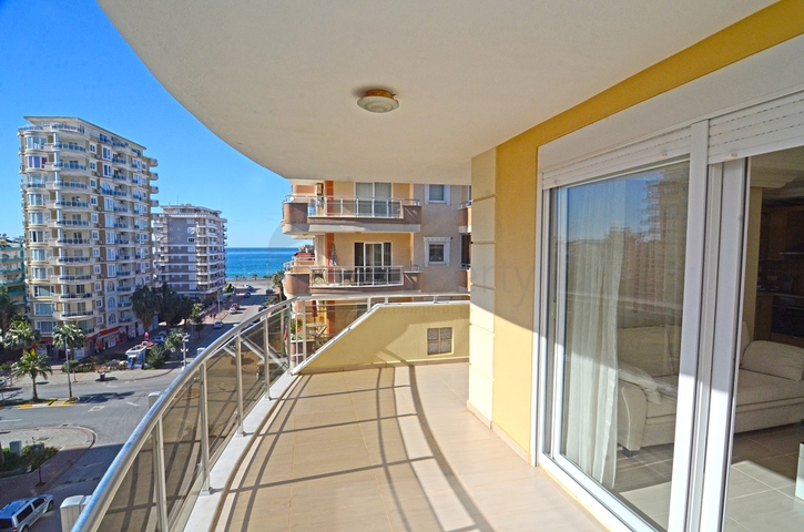 شقة في محمودلار ،  بتمصيم غرفتي نوم وصالة