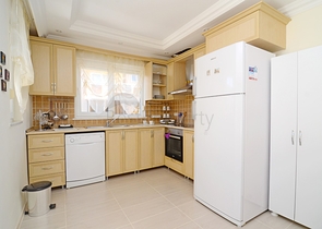 شقة في محمودلار ،  بتمصيم غرفتي نوم وصالة