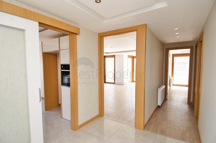 شقق فسيحة 4 + 1 في اونجالي كونيالتي انطاليا