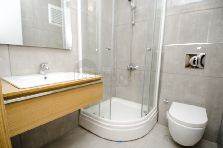 شقق فسيحة 4 + 1 في اونجالي كونيالتي انطاليا