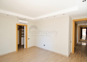 شقق فسيحة 4 + 1 في اونجالي كونيالتي انطاليا