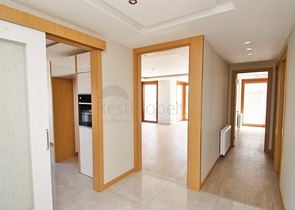 شقق فسيحة 4 + 1 في اونجالي كونيالتي انطاليا