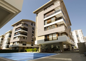 شقق فسيحة 4 + 1 في اونجالي كونيالتي انطاليا