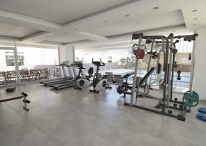 شقق فسيحة 4 + 1 في اونجالي كونيالتي انطاليا