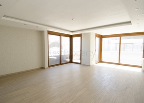 شقق فسيحة 4 + 1 في اونجالي كونيالتي انطاليا