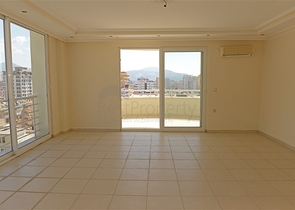 بنتهاوس باطلالة بحرية في محمودلار / الانيا