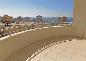 بنتهاوس باطلالة بحرية في محمودلار / الانيا