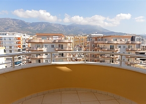 بنتهاوس باطلالة بحرية في محمودلار / الانيا