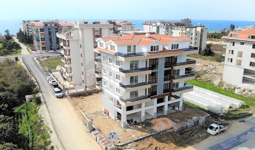 شقة سكنية بغرفتي نوم في كاستل / الانيا 