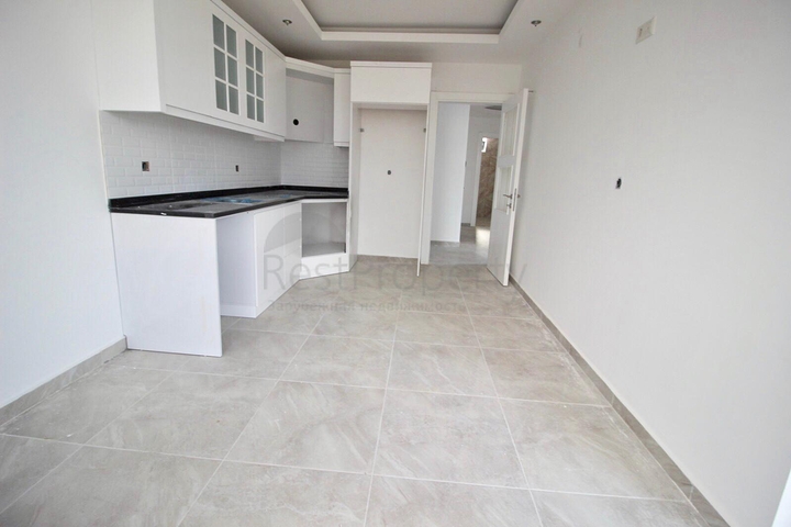 شقة سكنية بغرفتي نوم في كاستل / الانيا 