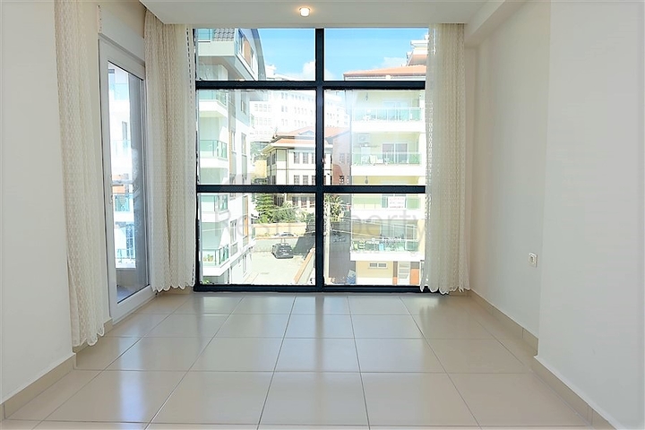 شقة غرفة وصالة في مجمع حديث ضمن منطقة اوبا 