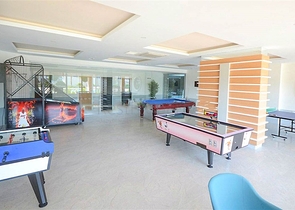 شقة غرفة وصالة في مجمع حديث ضمن منطقة اوبا 