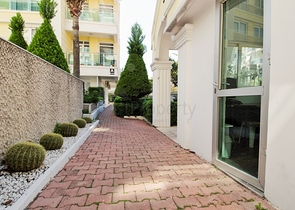 بنتهاوس 2 + 1 في مجمع 250 على البحر في انطاليا