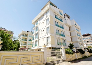 بنتهاوس 2 + 1 في مجمع 250 على البحر في انطاليا