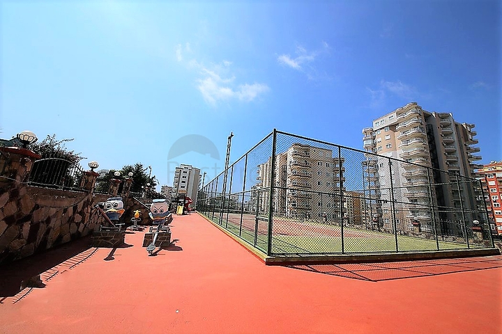 شقة غرفتي نوم وصالة ضمن مجمع سكني مريح في مهموتلار / الانيا