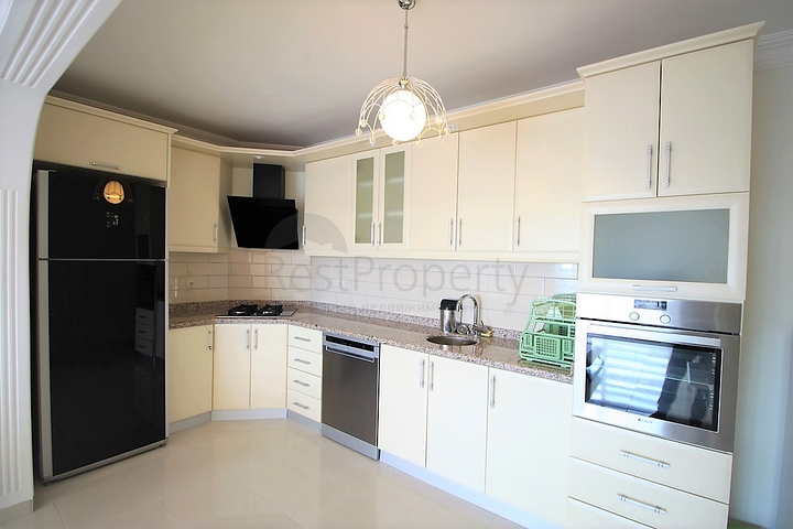 شقة غرفتي نوم وصالة ضمن مجمع سكني مريح في مهموتلار / الانيا