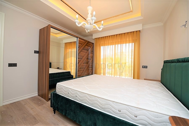 شقة فاخرة ضمن أفخم المجمعات في مركز الانيا