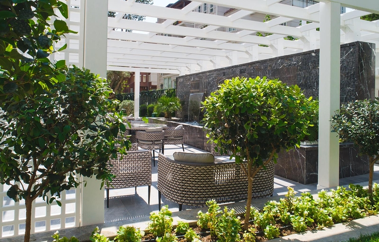 شقة فاخرة ضمن أفخم المجمعات في مركز الانيا