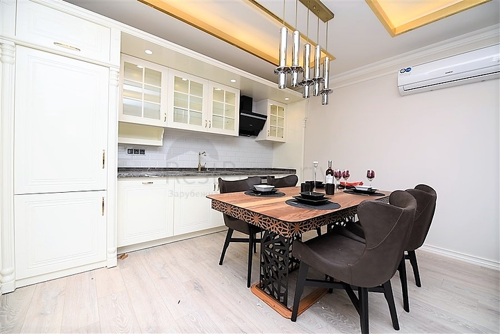 شقة فاخرة ضمن أفخم المجمعات في مركز الانيا