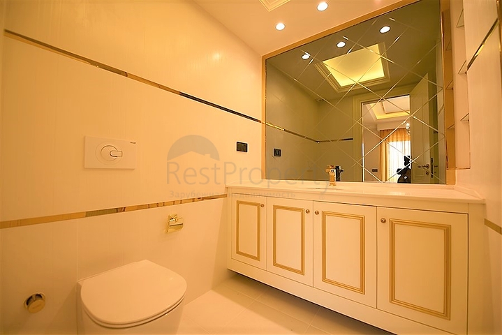 شقة فاخرة ضمن أفخم المجمعات في مركز الانيا