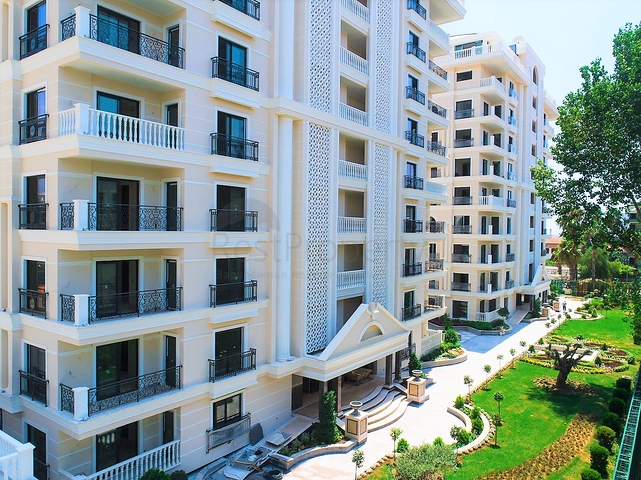 شقة فاخرة ضمن أفخم المجمعات في مركز الانيا