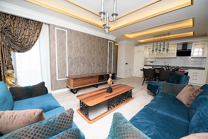 شقة فاخرة ضمن أفخم المجمعات في مركز الانيا