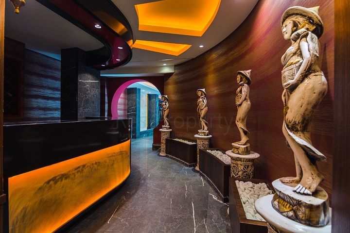 شقة فاخرة ضمن أفخم المجمعات في مركز الانيا