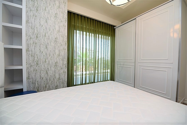 شقة فاخرة ضمن أفخم المجمعات في مركز الانيا