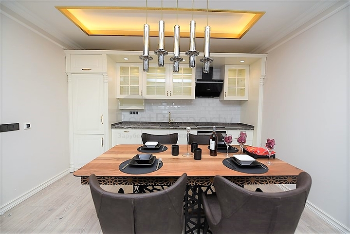 شقة فاخرة ضمن أفخم المجمعات في مركز الانيا