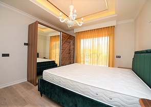 شقة فاخرة ضمن أفخم المجمعات في مركز الانيا