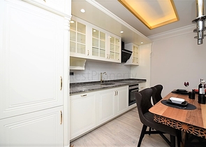 شقة فاخرة ضمن أفخم المجمعات في مركز الانيا