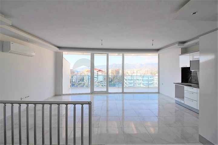 شقة دوبلكس واسعة في مهموتلار / الانيا 