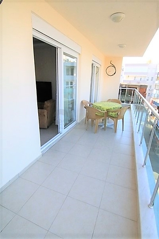 شقة غرفة نوم وصالة ضمن مجمع سكني  في مهموتلار / الانيا 