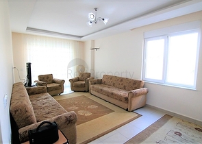 شقة غرفة نوم وصالة ضمن مجمع سكني  في مهموتلار / الانيا 