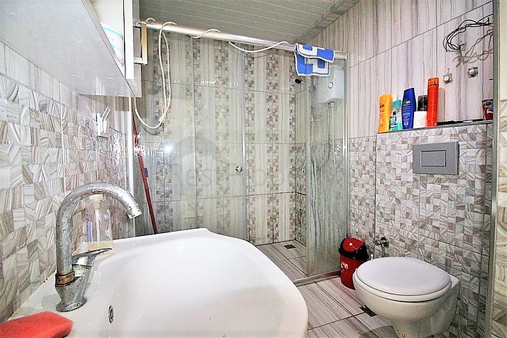 شقة مفروشة من نموذج غرفة وصالة في موقع مميز ضمن محمودلار / الانيا